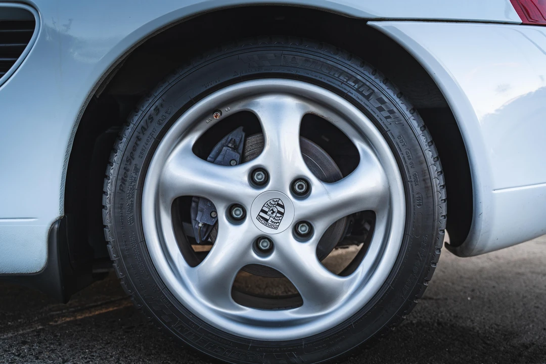 1997 Porsche 986 Boxster - Image 23 of 31