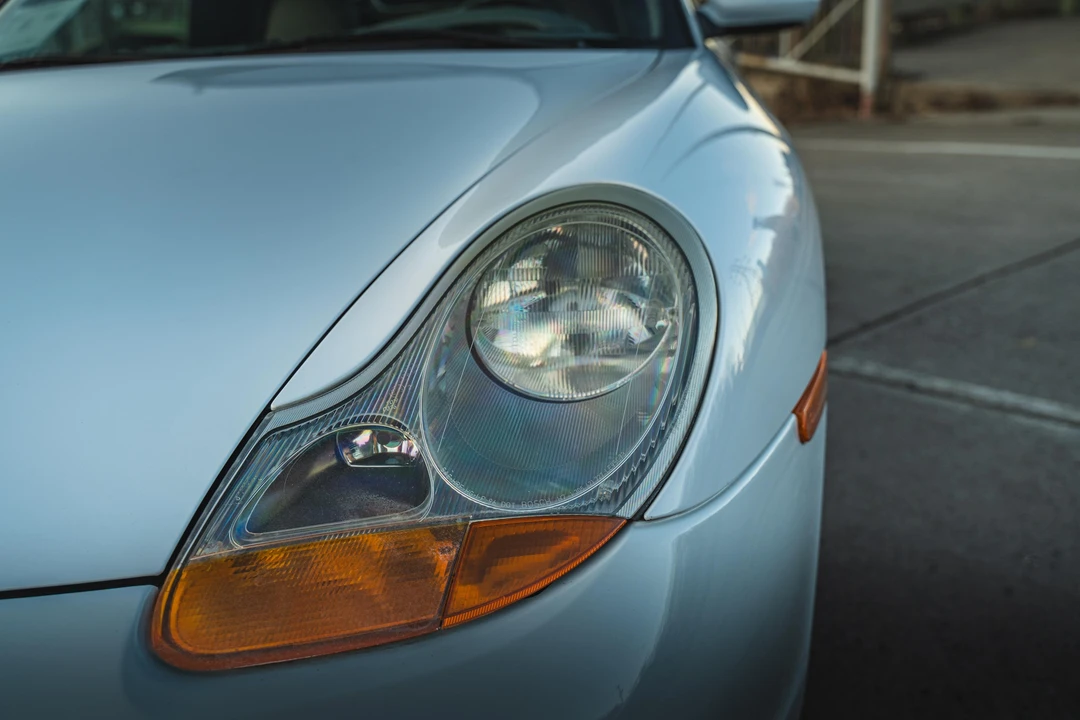 1997 Porsche 986 Boxster - Image 12 of 31