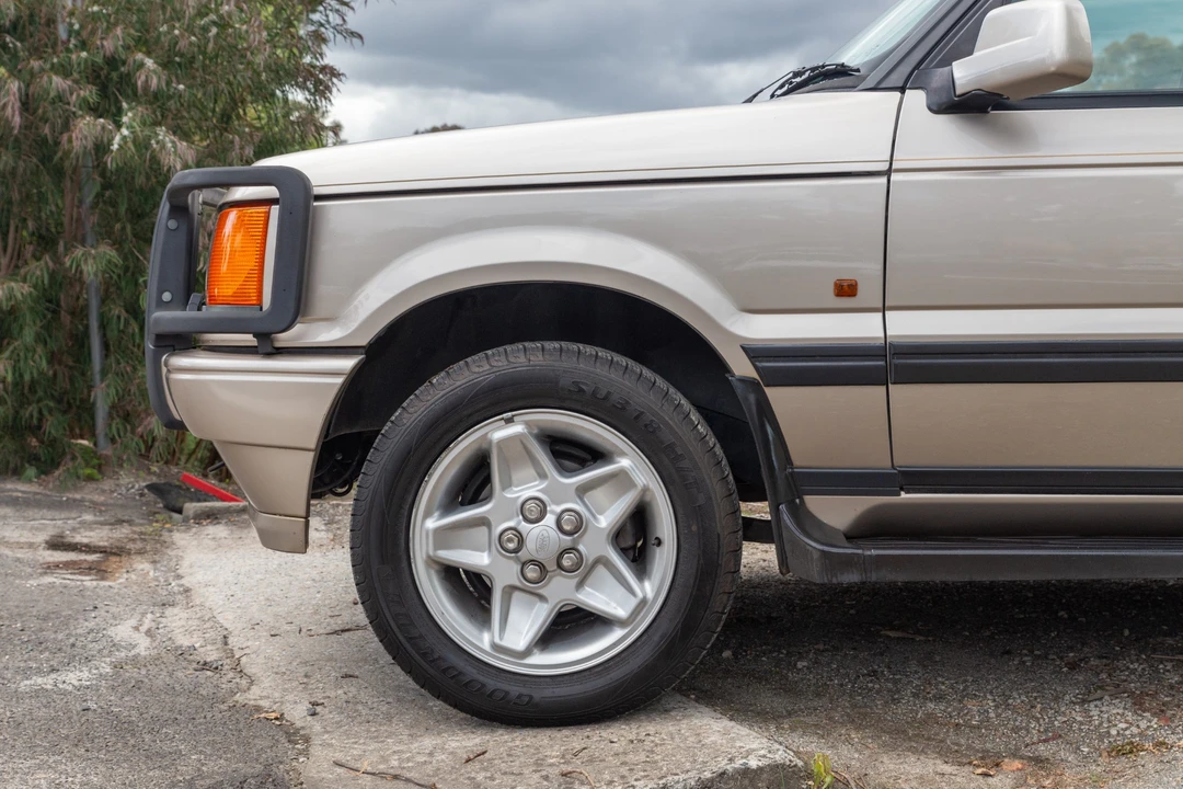 1997 Land Rover Range Rover P38A - Image 18 of 31