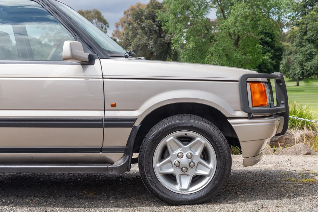 1997 Land Rover Range Rover P38A - Image 16 of 31