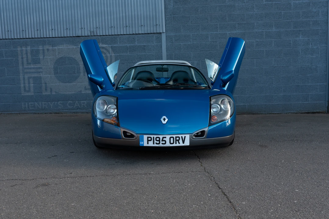 1997 Renault Spider - Image 3 of 31