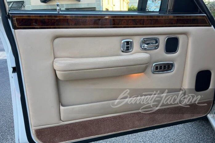 1997 Rolls-Royce Silver Dawn - Image 12 of 13