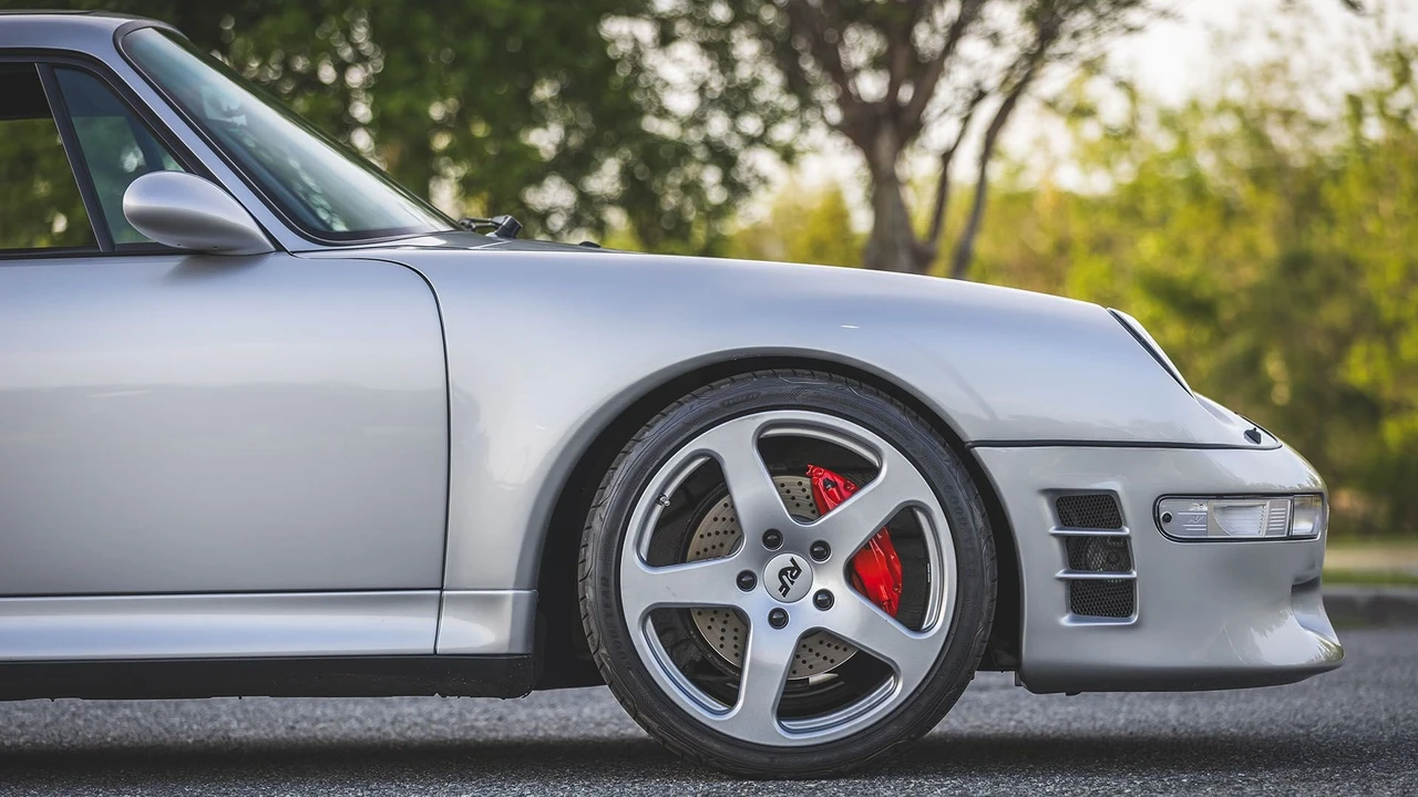 1997 RUF - Image 28 of 31