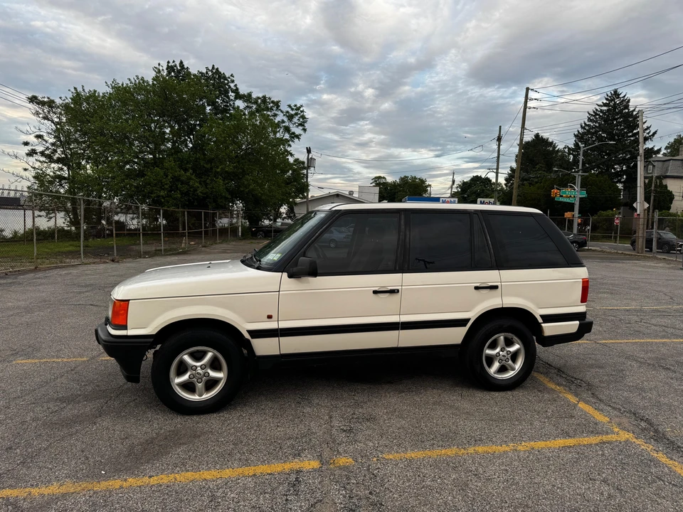 1997 Land Rover Range Rover P38A - Image 13 of 31