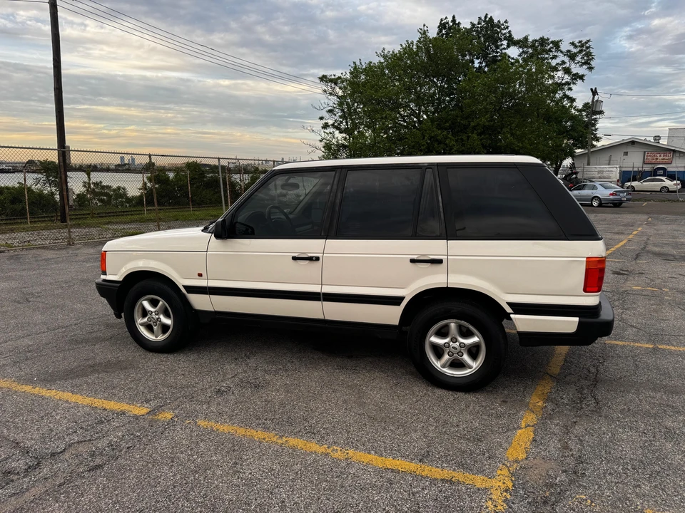 1997 Land Rover Range Rover P38A - Image 14 of 31