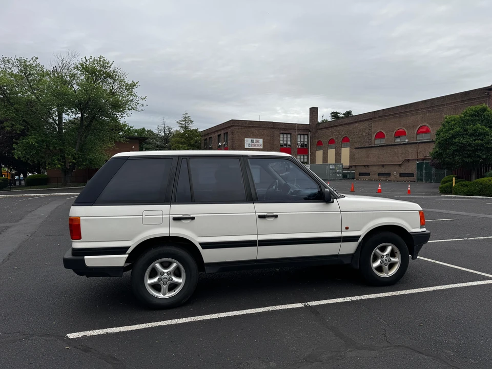 1997 Land Rover Range Rover P38A - Image 10 of 31