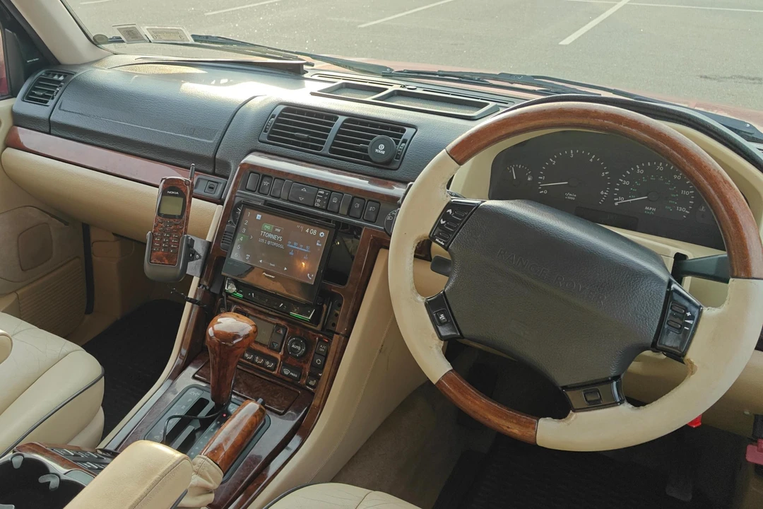 1997 Land Rover Range Rover P38A - Image 25 of 31
