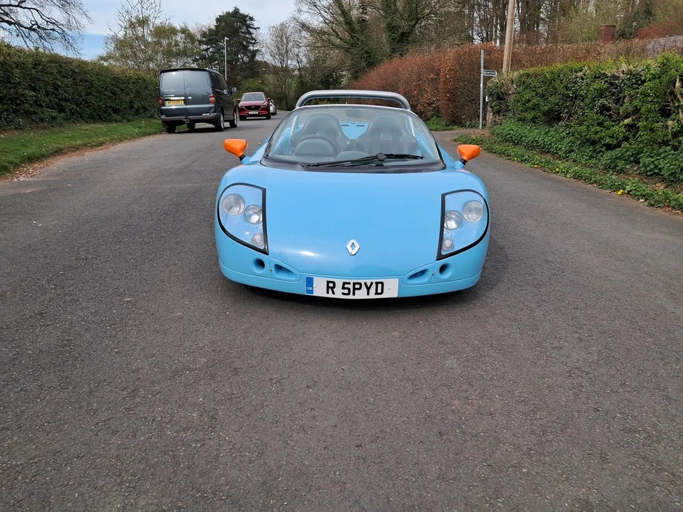 1997 Renault Spider - Image 2 of 30