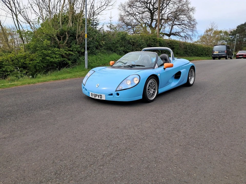 1997 Renault Spider - Image 10 of 30