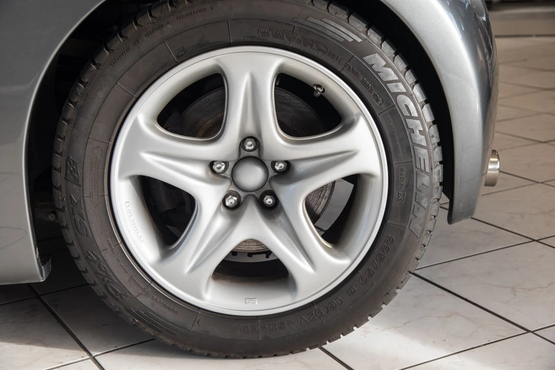 1997 Renault Spider - Image 18 of 30