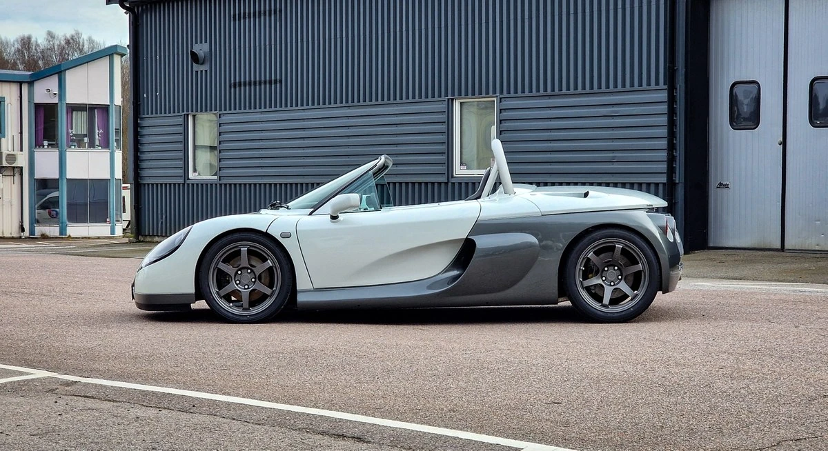 1997 Renault Spider - Image 2 of 30