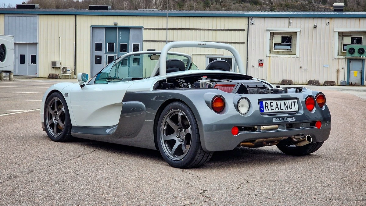 1997 Renault Spider - Image 25 of 30