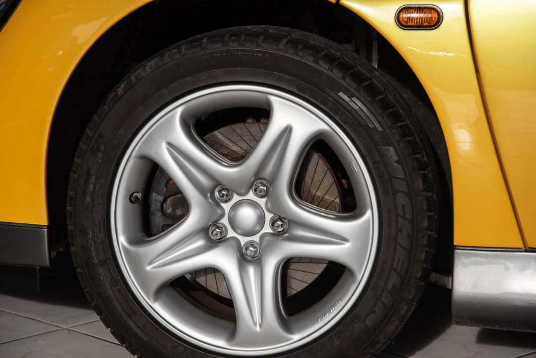 1997 Renault Spider - Image 17 of 30
