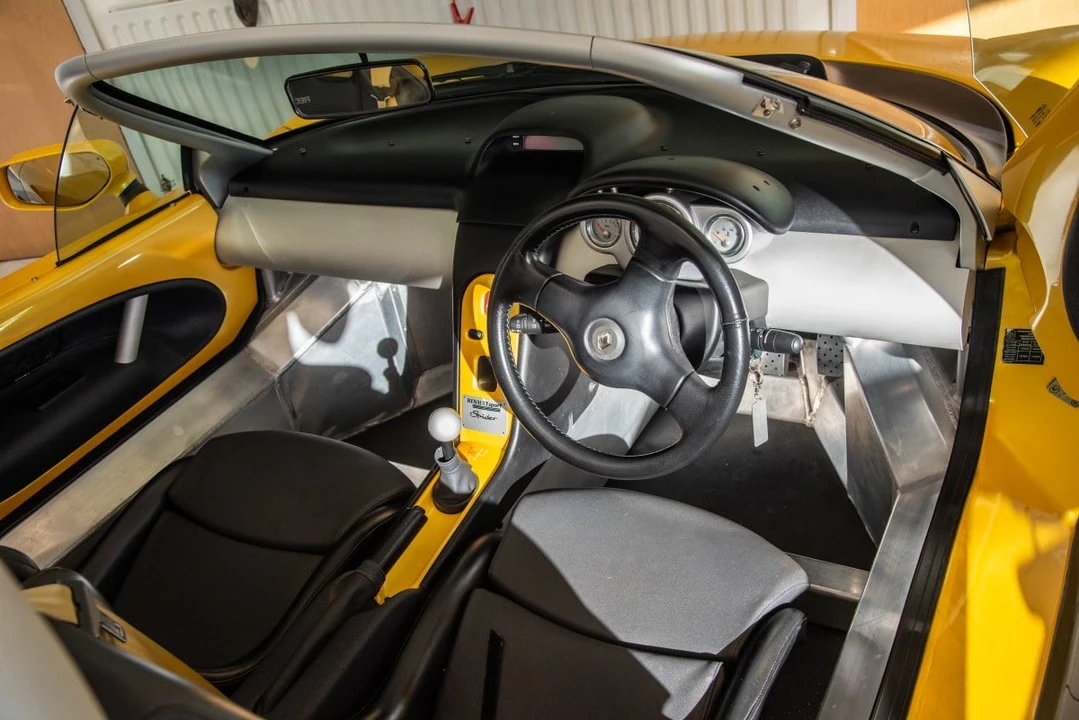 1997 Renault Spider - Image 21 of 30