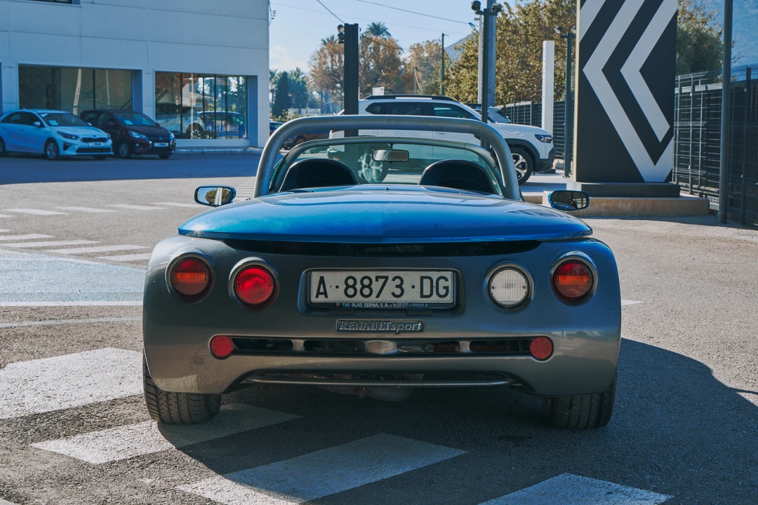 1997 Renault Spider - Image 5 of 31