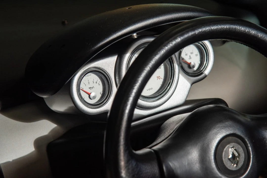 1997 Renault Spider - Image 31 of 31