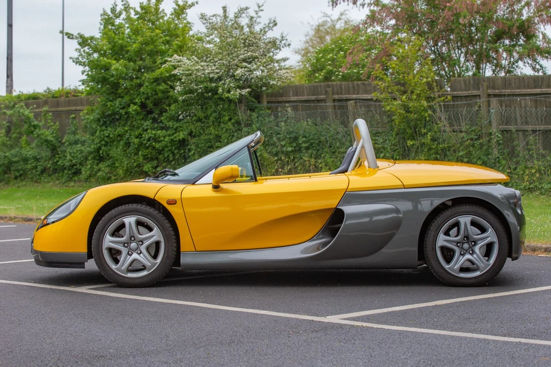 1997 Renault Spider - Image 5 of 30