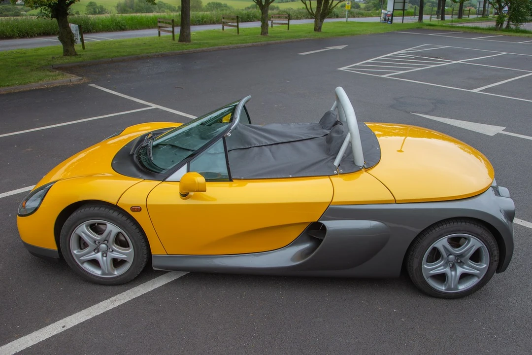 1997 Renault Spider - Image 29 of 30