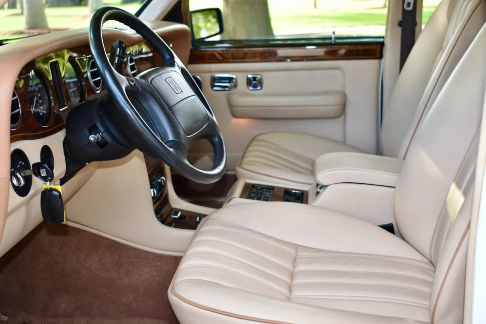 1997 Rolls-Royce Silver Dawn - Image 11 of 12
