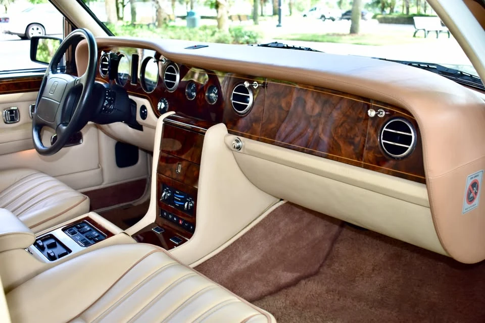 1997 Rolls-Royce Silver Dawn - Image 9 of 12