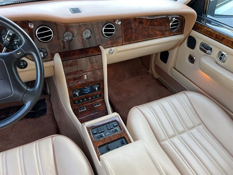 1997 Rolls-Royce Silver Dawn - Image 17 of 20