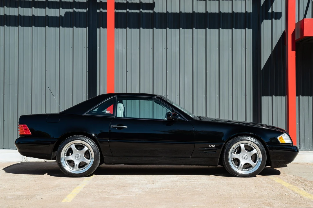 1997 Mercedes-Benz R129 SL-Class - Image 2 of 22