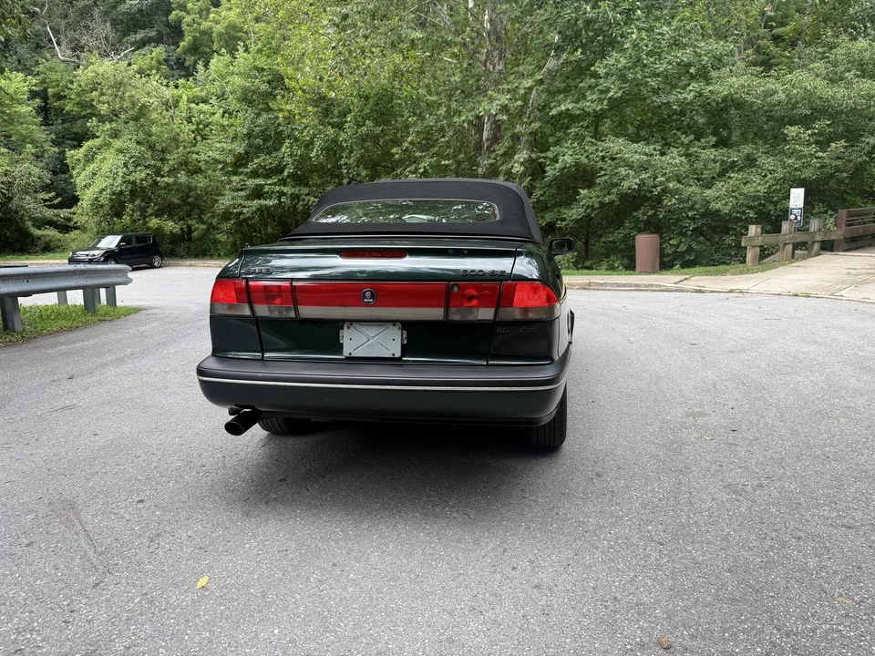 1997 Saab 900 2nd Gen - Image 24 of 31