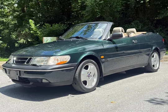 1997 Saab 900 SE Turbo Convertible 5-Speed