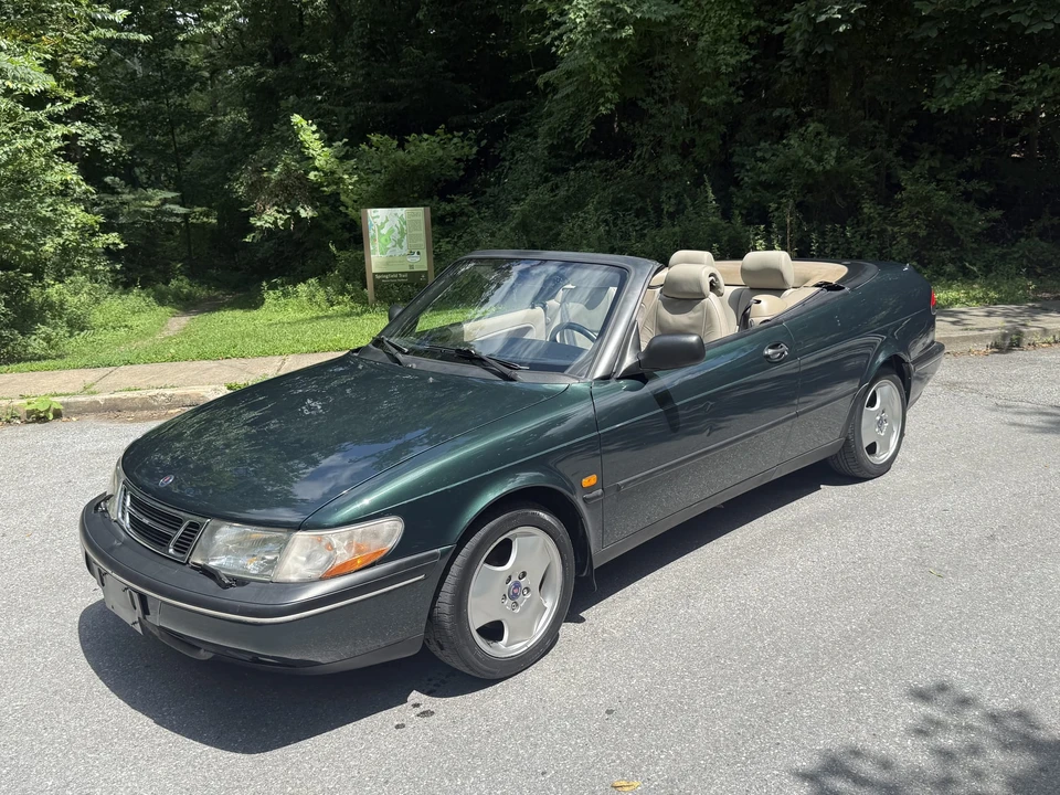 1997 Saab 900 2nd Gen - Image 2 of 31