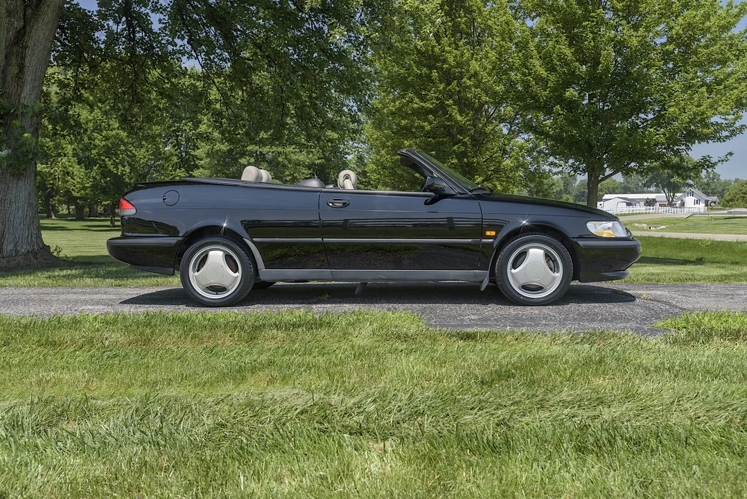 1997 Saab 900 2nd Gen - Image 12 of 31