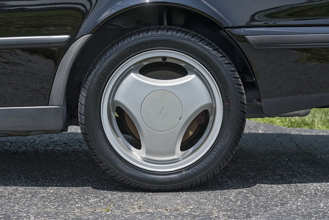 1997 Saab 900 2nd Gen - Image 30 of 31