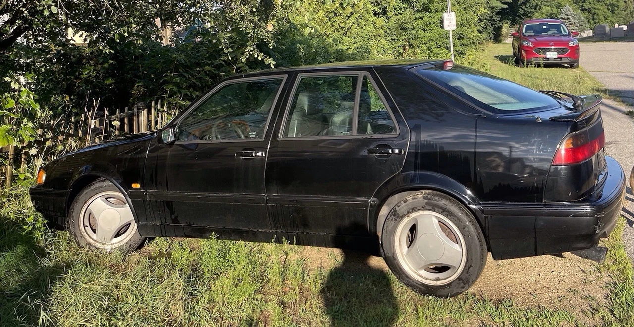 1997 Saab 9000 - Image 2 of 12