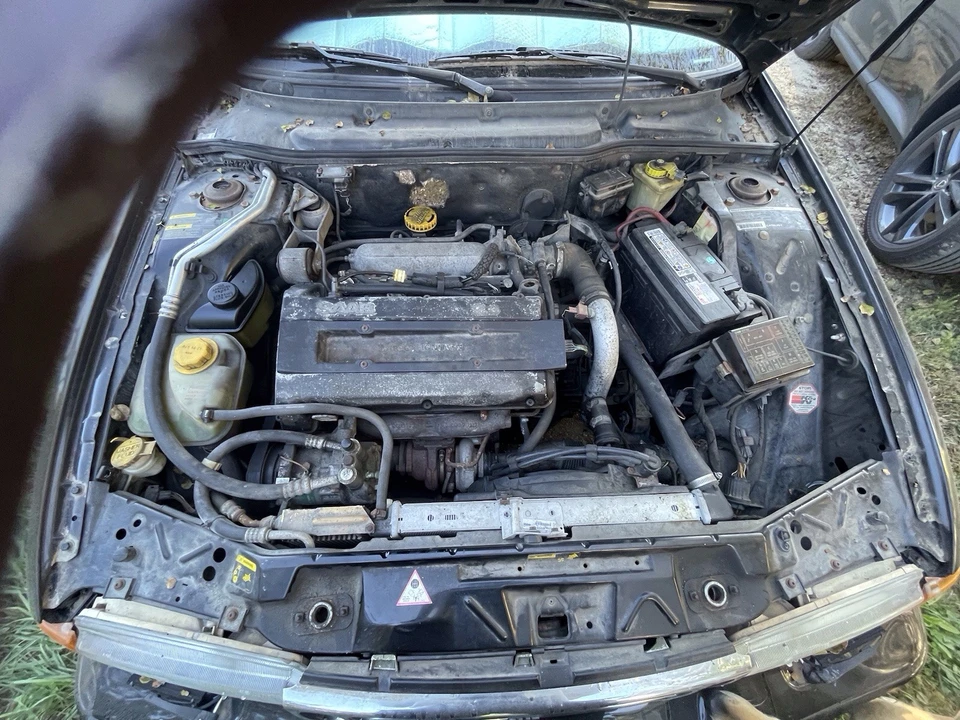 1997 Saab 9000 - Image 6 of 12