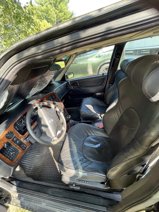 1997 Saab 9000 - Image 3 of 12