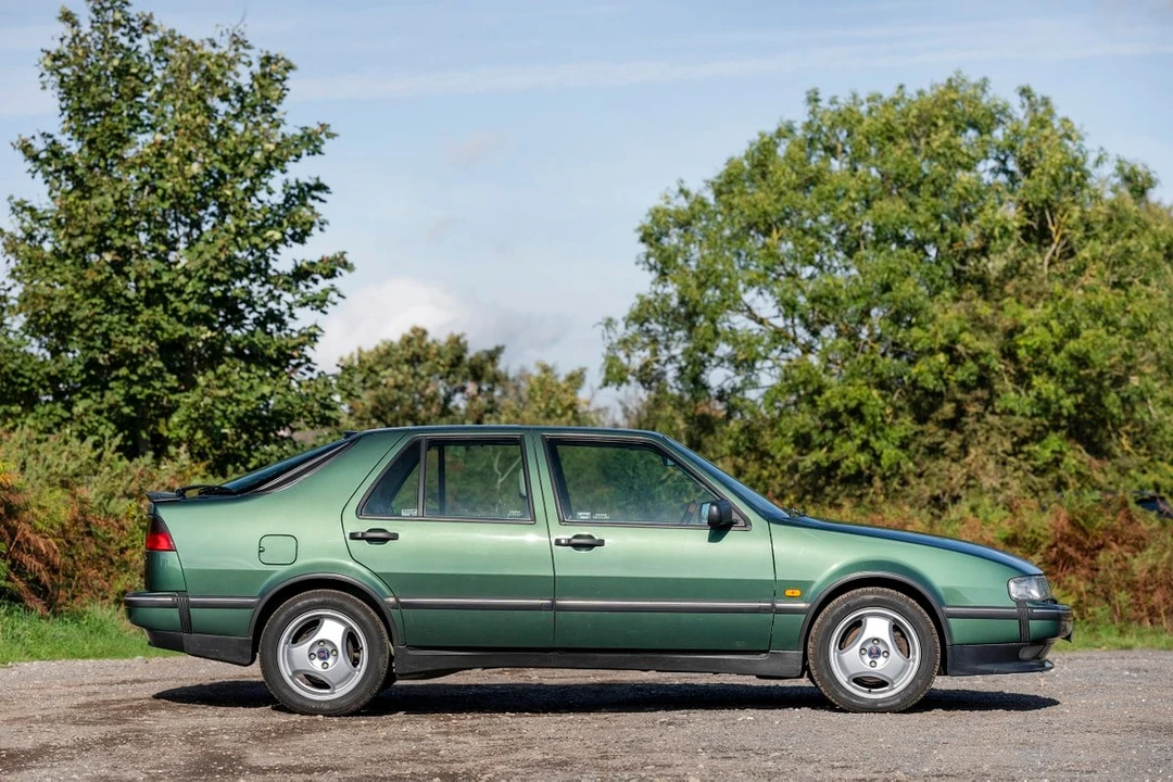 1997 Saab 9000 - Image 7 of 30
