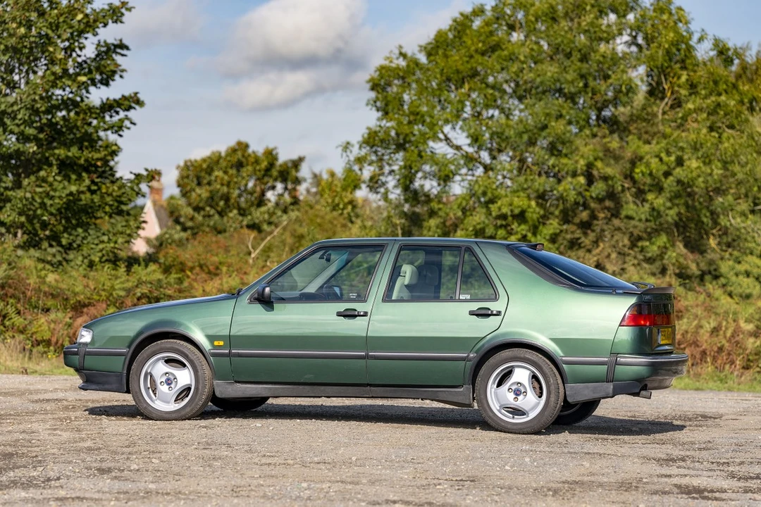 1997 Saab 9000 - Image 18 of 30