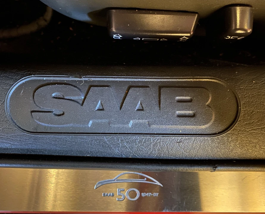 1997 Saab 900 2nd Gen - Image 9 of 10