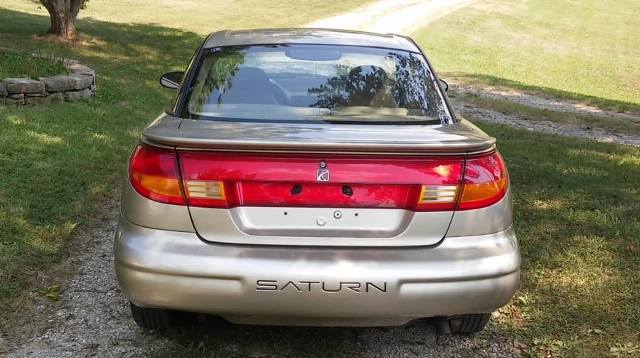 1997 Saturn - Image 3 of 8