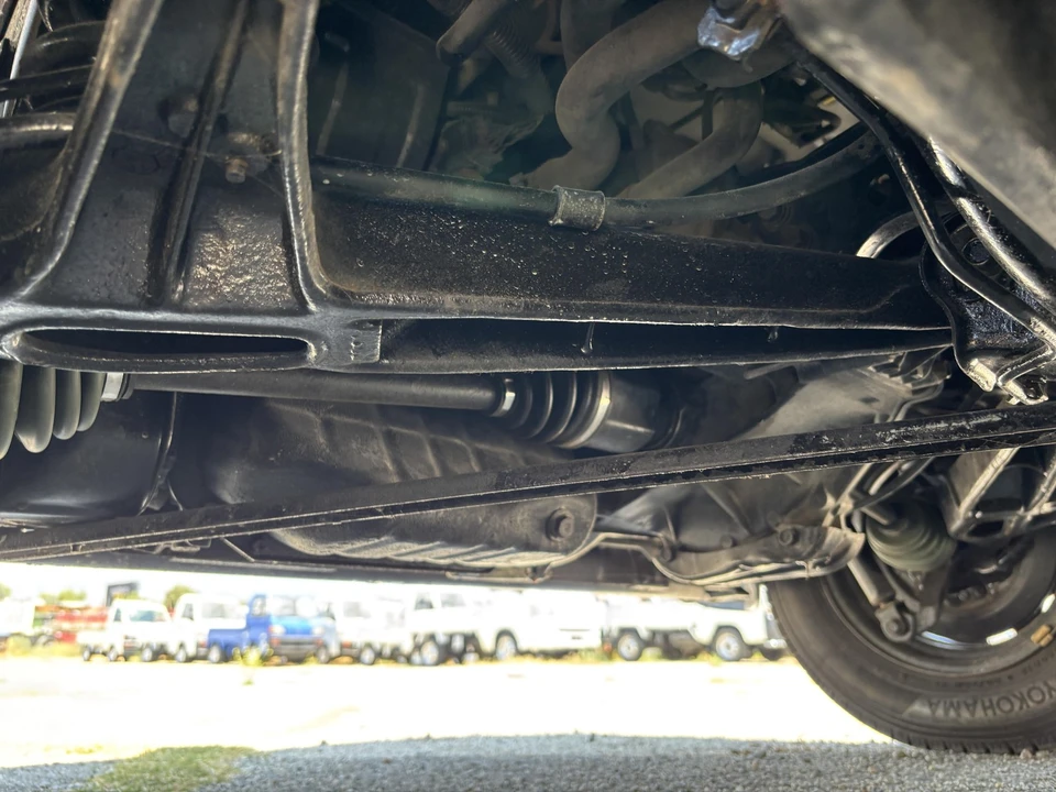 1997 Subaru - Image 6 of 31