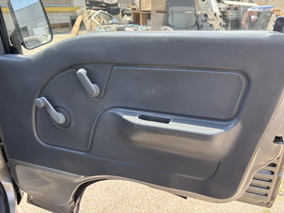 1997 Subaru Sambar 5th Gen - Image 12 of 21