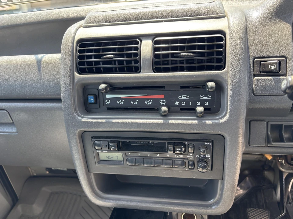 1997 Subaru Sambar 5th Gen - Image 16 of 21