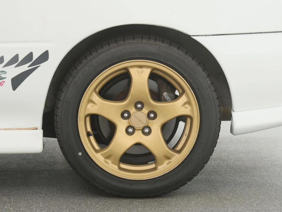 1997 Subaru Impreza WRX STi 1st Gen - Image 29 of 31