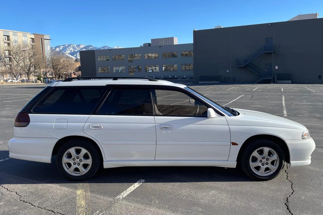 1997 Subaru Legacy 2nd Gen - Image 3 of 31