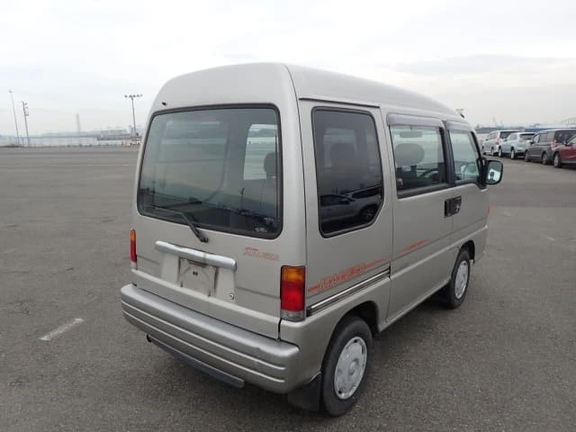 1997 Subaru - Image 4 of 14
