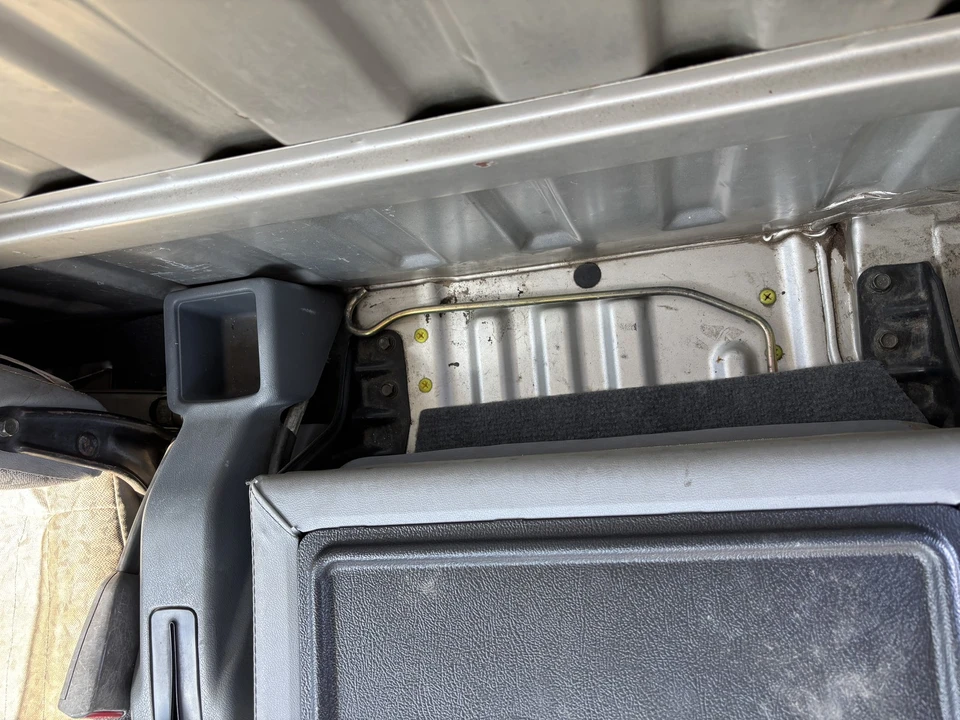 1997 Subaru Sambar 5th Gen - Image 23 of 31