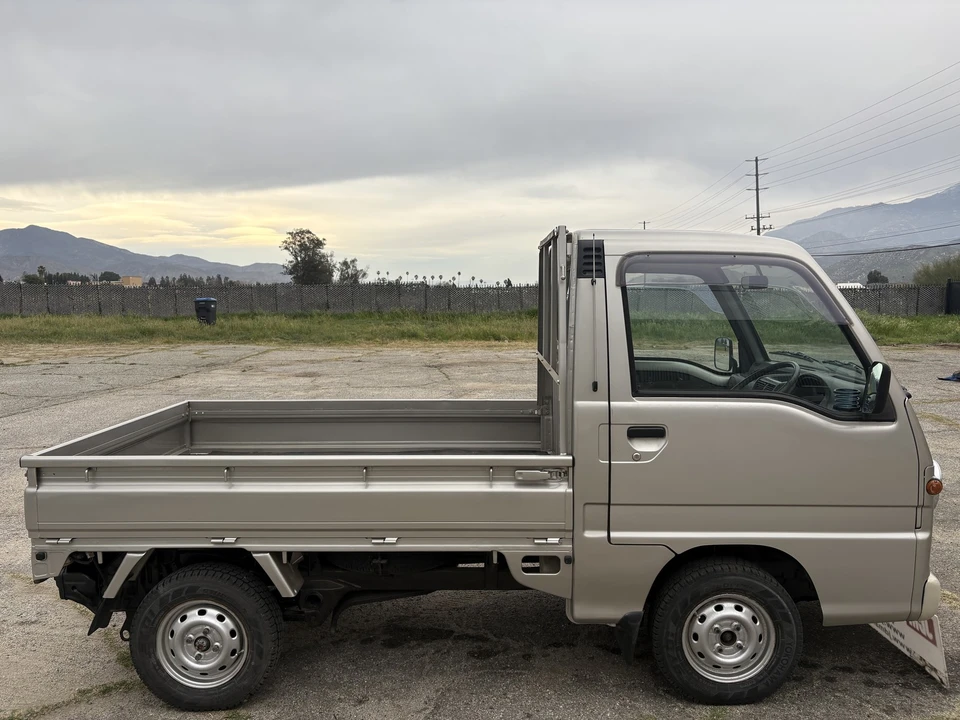 1997 Subaru Sambar 5th Gen - Image 5 of 31