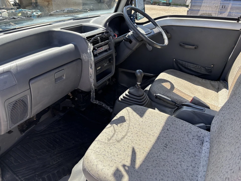 1997 Subaru Sambar 5th Gen - Image 21 of 31