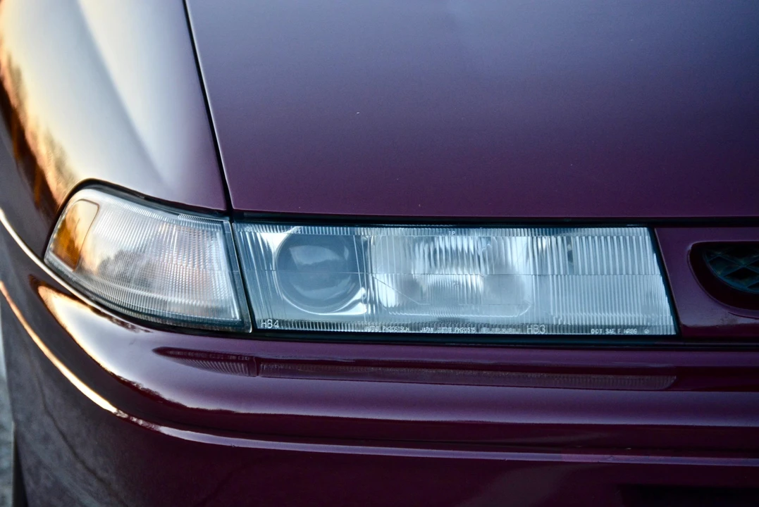 1997 Subaru SVX - Image 16 of 31