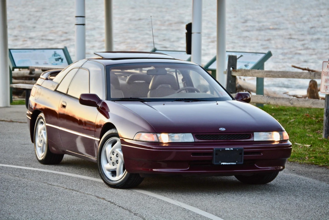 1997 Subaru SVX - Image 9 of 31