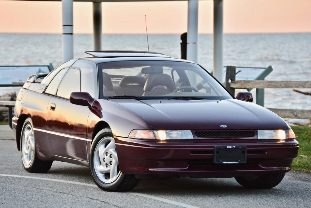 1997 Subaru SVX - Image 10 of 31